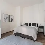 アパート Limehome Kopenhagener Strasse ベルリン