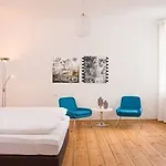 Lägenhet Limehome Kopenhagener Strasse