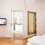 Limehome Kopenhagener Strasse *