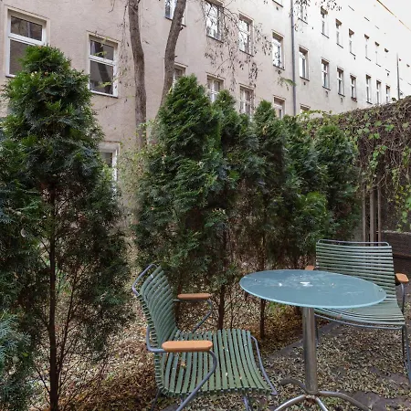Limehome Kopenhagener Strasse דירה
